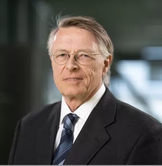 Dr. Olle ten Cate, Granted Prestigious UCSF Presidential Chair Award